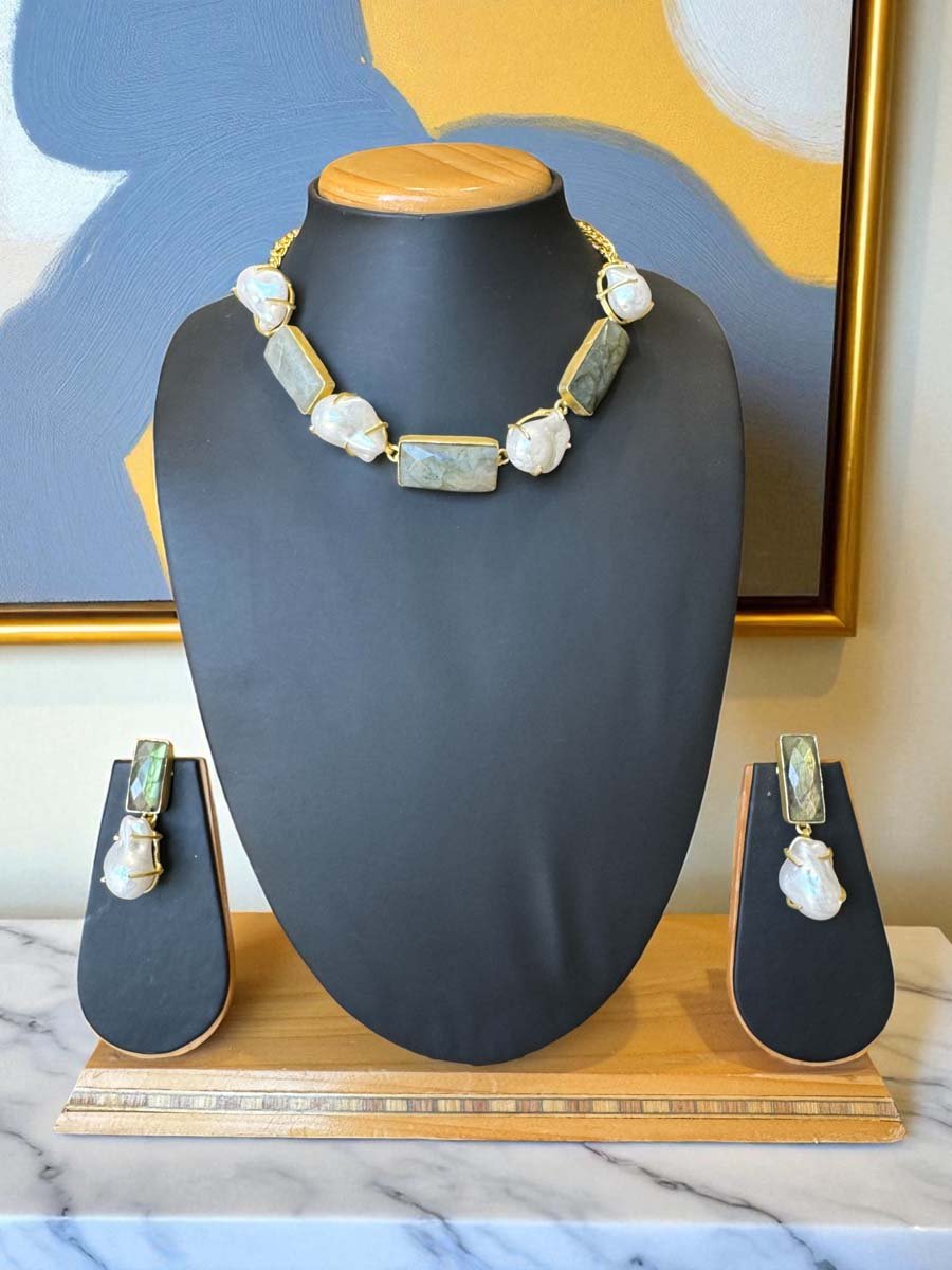 Natural Stone MOP Necklace Set