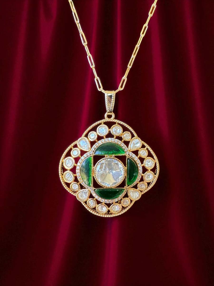 Premium MOP Moissanite Pendant Set