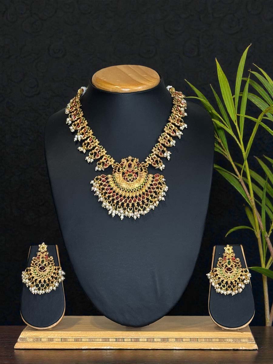 Elegant Rajwadi Necklace Set