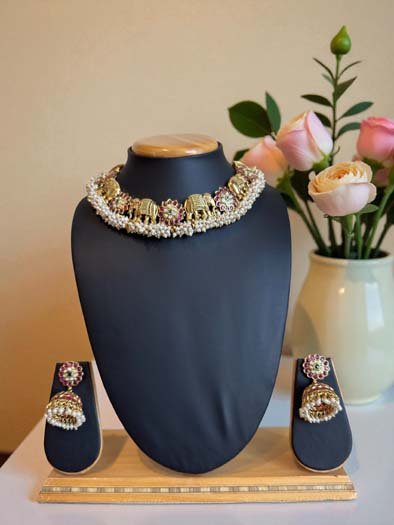 Elephant Motif Gold Necklace Set
