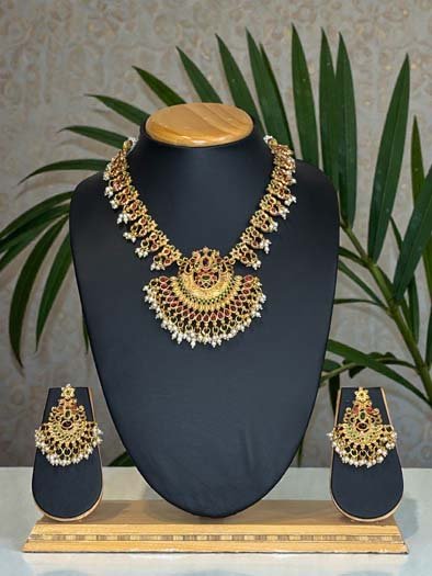 Elegant Rajwadi Necklace Set