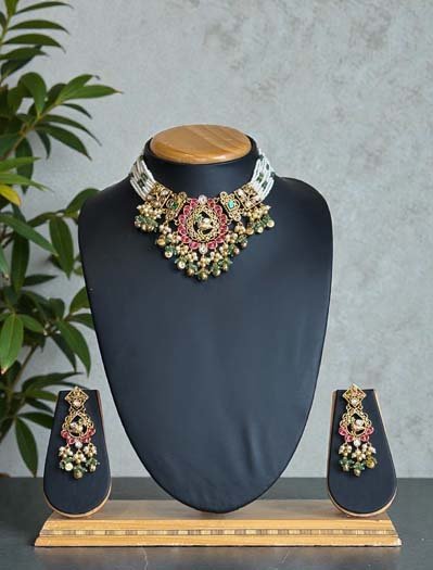 Bollywood Inspired Pachi Kundan Choker Set