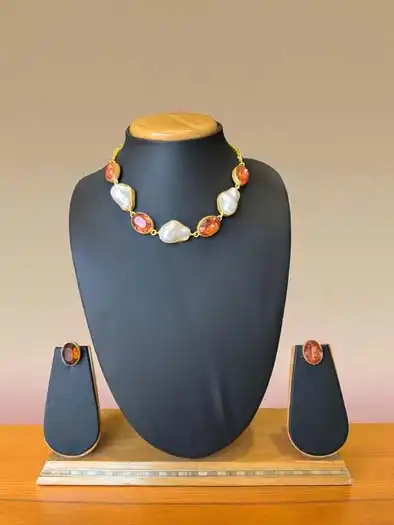 Vibrant Style MOP Necklace Set