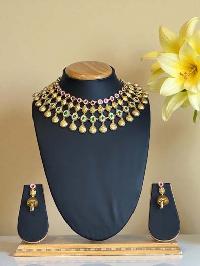Exquisite Rajwadi Choker Set